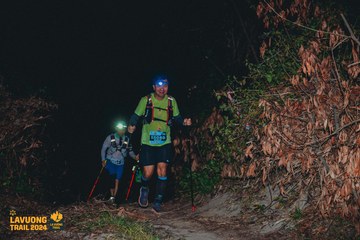 Fleur De Lys La Vuông Trail - Ảnh #2417093