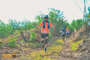 Fleur De Lys La Vuông Trail - Ảnh #2417852
