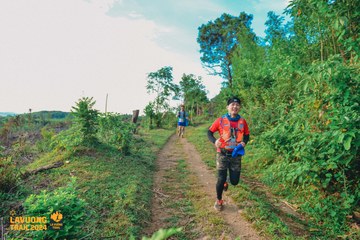 Fleur De Lys La Vuông Trail - Ảnh #2417639