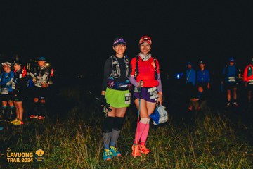 Fleur De Lys La Vuông Trail - Ảnh #2417129