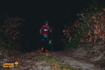 Fleur De Lys La Vuông Trail - Ảnh #2417085