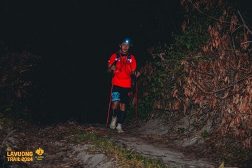 Fleur De Lys La Vuông Trail - Ảnh #2417075