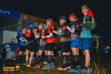 Fleur De Lys La Vuông Trail - Ảnh #2417151