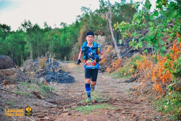 Fleur De Lys La Vuông Trail - Ảnh #2417361