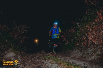 Fleur De Lys La Vuông Trail - Ảnh #2417028