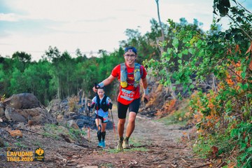 Fleur De Lys La Vuông Trail - Ảnh #2417337