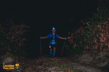 Fleur De Lys La Vuông Trail - Ảnh #2416919