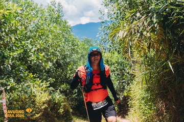 Fleur De Lys La Vuông Trail - Ảnh #2416589