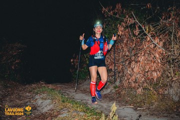 Fleur De Lys La Vuông Trail - Ảnh #2417103