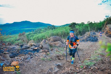 Fleur De Lys La Vuông Trail - Ảnh #2417392