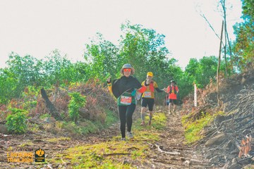 Fleur De Lys La Vuông Trail - Ảnh #2417879