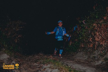 Fleur De Lys La Vuông Trail - Ảnh #2417078