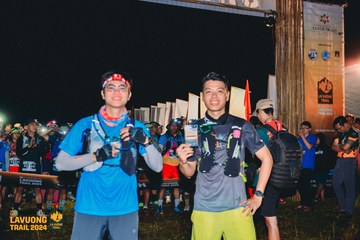 Fleur De Lys La Vuông Trail - Ảnh #2416827