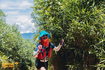 Fleur De Lys La Vuông Trail - Ảnh #2416560