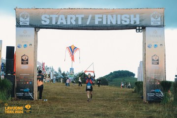 Fleur De Lys La Vuông Trail - Ảnh #2416153