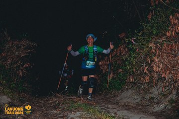 Fleur De Lys La Vuông Trail - Ảnh #2416874