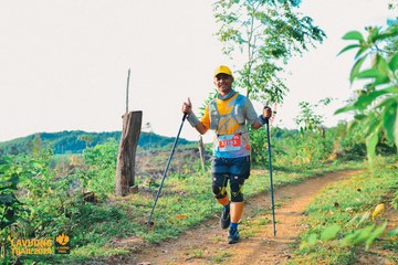 Fleur De Lys La Vuông Trail - Ảnh #2417615