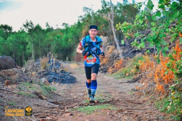 Fleur De Lys La Vuông Trail - Ảnh #2417360