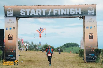Fleur De Lys La Vuông Trail - Ảnh #2415925