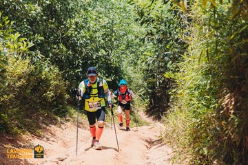 Fleur De Lys La Vuông Trail - Ảnh #2416536