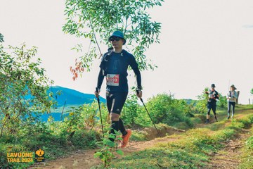 Fleur De Lys La Vuông Trail - Ảnh #2417779