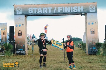 Fleur De Lys La Vuông Trail - Ảnh #2416132