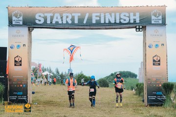 Fleur De Lys La Vuông Trail - Ảnh #2415659