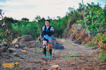 Fleur De Lys La Vuông Trail - Ảnh #2417345