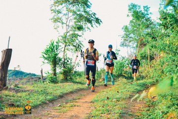 Fleur De Lys La Vuông Trail - Ảnh #2417602