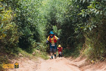 Fleur De Lys La Vuông Trail - Ảnh #2416407