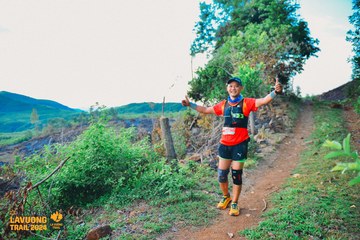 Fleur De Lys La Vuông Trail - Ảnh #2417518