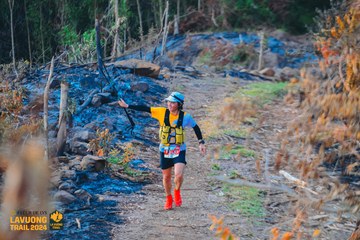 Fleur De Lys La Vuông Trail - Ảnh #2417302