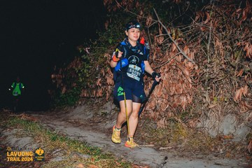 Fleur De Lys La Vuông Trail - Ảnh #2417116
