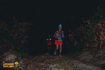 Fleur De Lys La Vuông Trail - Ảnh #2417069