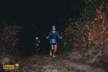 Fleur De Lys La Vuông Trail - Ảnh #2416867