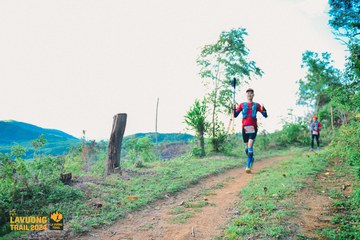 Fleur De Lys La Vuông Trail - Ảnh #2417561