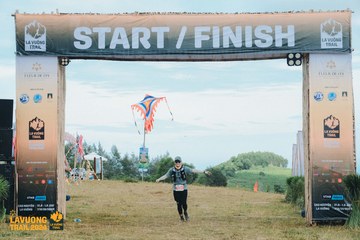 Fleur De Lys La Vuông Trail - Ảnh #2415787