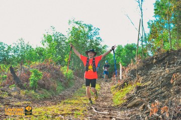 Fleur De Lys La Vuông Trail - Ảnh #2417887