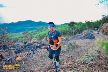 Fleur De Lys La Vuông Trail - Ảnh #2417397