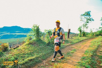 Fleur De Lys La Vuông Trail - Ảnh #2417623