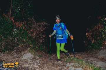 Fleur De Lys La Vuông Trail - Ảnh #2417258