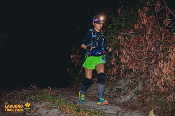 Fleur De Lys La Vuông Trail - Ảnh #2417036