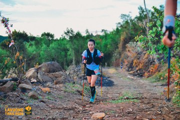 Fleur De Lys La Vuông Trail - Ảnh #2417344