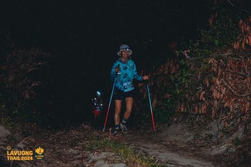 Fleur De Lys La Vuông Trail - Ảnh #2417068