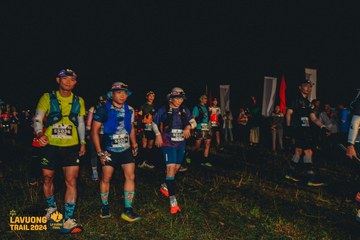 Fleur De Lys La Vuông Trail - Ảnh #2416737