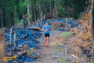 Fleur De Lys La Vuông Trail - Ảnh #2417298