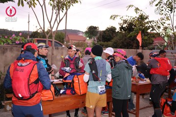 Ảnh sự kiện PRENN TRAIL SUMMIT 2024 - b1b2929152bf15cb6c625c4bd19d152a.jpg
