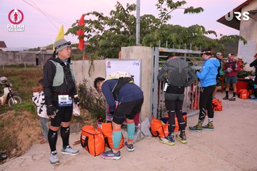 Ảnh sự kiện PRENN TRAIL SUMMIT 2024 - bfb6ad86ca225ee7de81b30d48c7bb6e.jpg