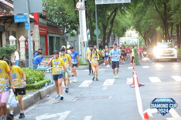 RUNNING DIAMOND CUP 2024 - Ảnh #2321875