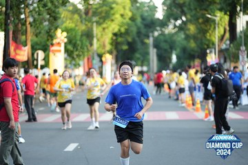 RUNNING DIAMOND CUP 2024 - Ảnh #2325703